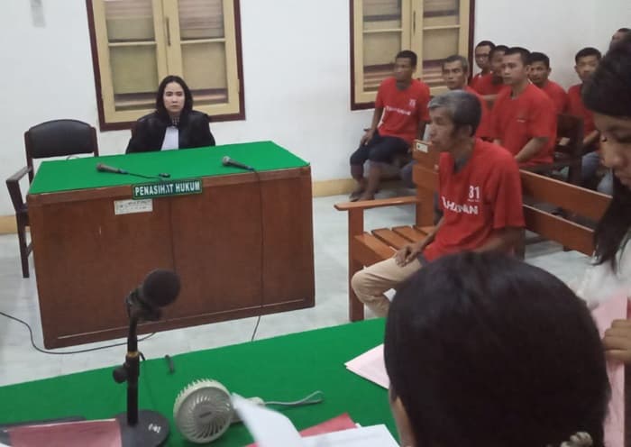 tukang_becak_yang_bunuh_rekan_seprofesinya_dituntut_15_tahun_penjara