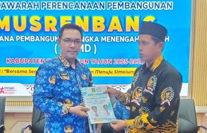 pabpdsi_harapkan_pemkab_simalungun_prioritaskan_pembangunan_infrastruktur_nagori