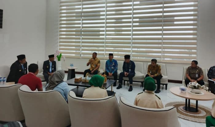 curhatan_siswa_terkait_sekolah_mereka_dibongkar_direspons_gubernur_sumut_