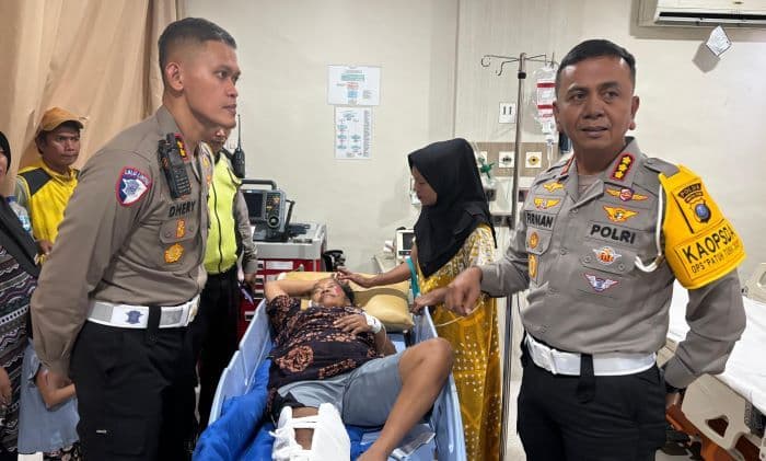 disenggol_motor_pjr_polda_sumut_lansia_di_medan_jalani_operasi_kepala