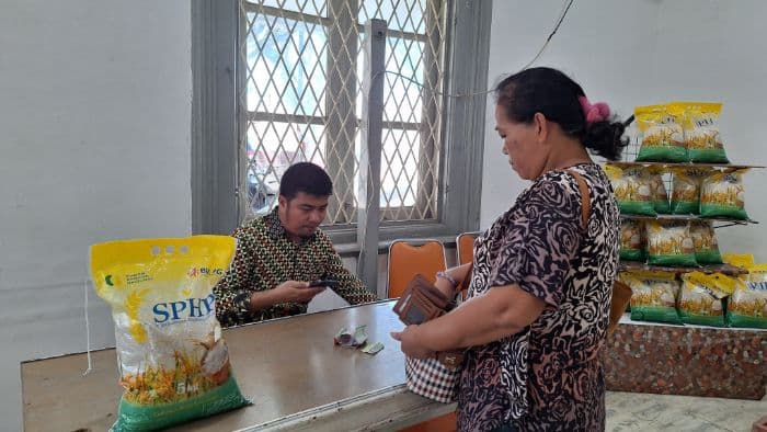 gerakan_pangan_murah_bulog_sebut_untuk_bantu_stabilkan_harga_beras_di_sumut