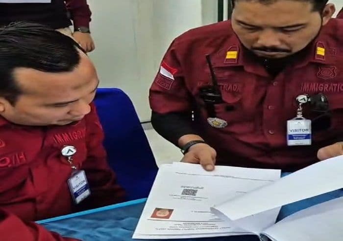 imigrasi_sibolga_perketat_pengawasan_wna_melalui_operasi_wira_waspada_di_pt_agincourt_resources