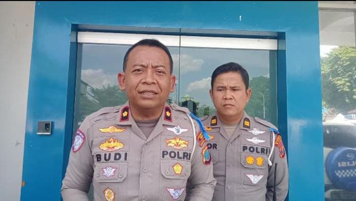 satlantas_medan_pengendara_yang_ditilang_di_jalan_irian_barat_bukan_anggota_polri