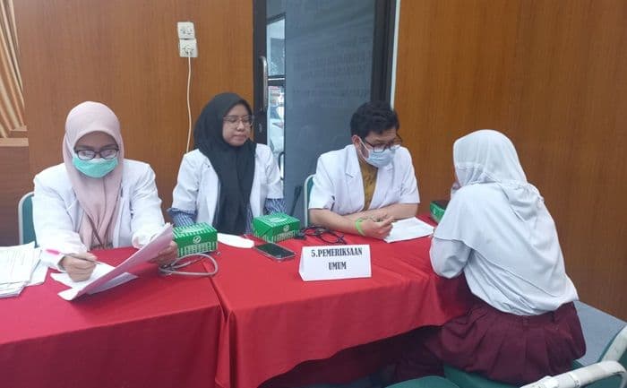 belasan_ribu_siswa_di_medan_manfaatkan_program_cek_kesehatan_gratis