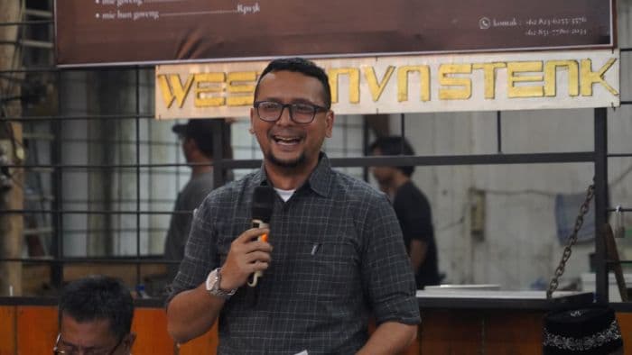 bupati_labusel_kahmi_harus_jadi_motor_persatuan_bangsa