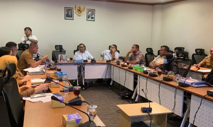 tak_kunjung_minta_maaf_edi_surahman_dinilai_pertaruhkan_marwah_dprd_sumut_