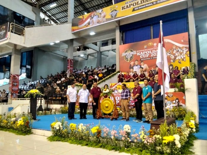 kapoldasu_cup_2025_resmi_dibuka_irjen_whisnu_bertanding_dengan_sportivitas