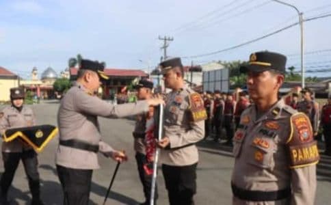 polresta_deli_serdang_perkuat_pamapta_dengan_mobil_patroli_baru