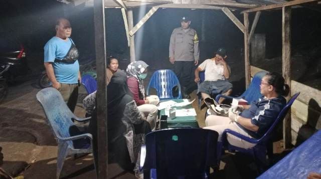 kolaborasi_polsek_bosar_maligas_dan_komisi_aids_warga_terima_layanan_kesehatan_gratis