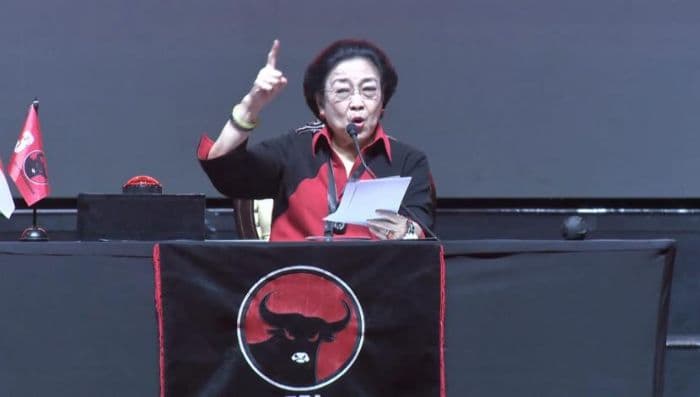megawati_kumpulkan_kepala_daerah_pdip_jelang_pelantikan_besok_