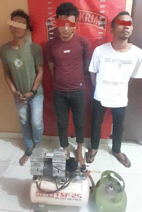polsek_dolok_masihul_tangkap_tiga_pelaku_pencurian_dan_penadah