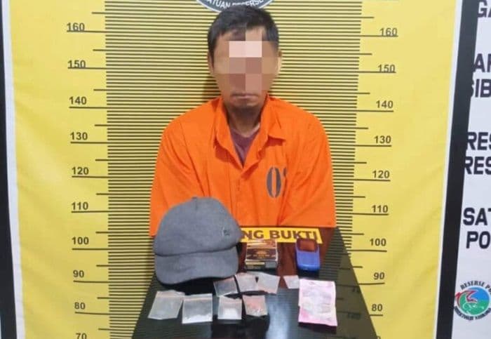 polisi_gerebek_lapak_sabu_dan_ganja_di_sibolga_selatan_pria_ini_diamankan