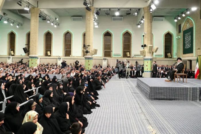 ketegangan_diplomatik_antara_iran_dan_donald_trump_kembali_memanas