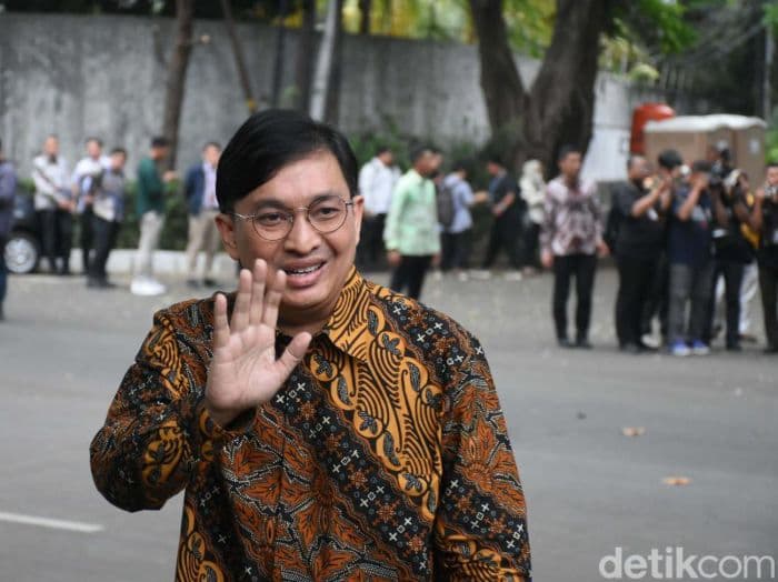 dari_panggung_musik_jadi_komisaris_bumn_ini_jejak_pendidikan_yovie_widianto
