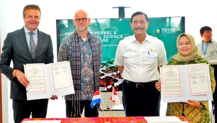 indonesiabelanda_perkuat_kerja_sama_pertanian_ramah_lingkungan_di_danau_toba