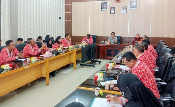 pemko_siantar_verifikasi_data_penerima_blt_dana_cukai_tembakau_2025