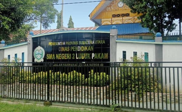 sekolah_negeri_di_deli_serdang_tarik_kembali_siswa_dari_swasta
