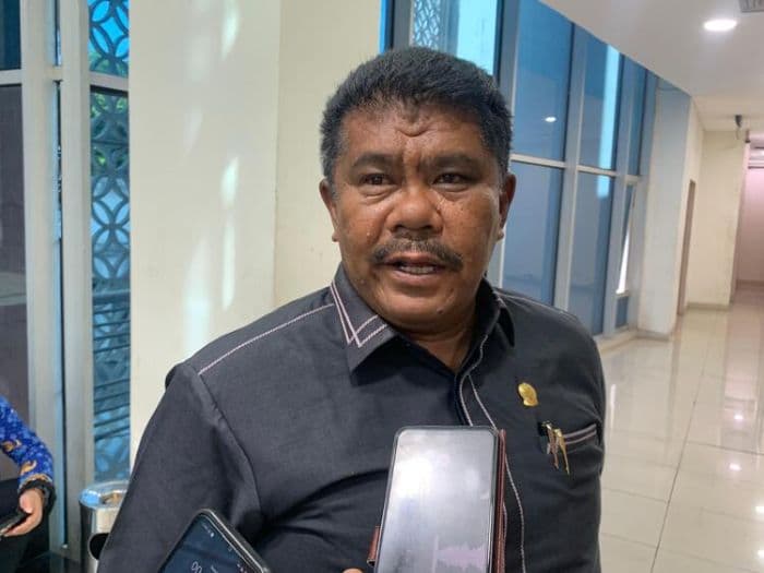 dprd_sumut_dorong_pemprov_kembalikan_status_green_card_danau_toba_dari_unesco