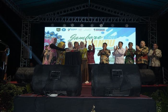 jambore_kader_posyandu_ke12_dibuka_bupati_asahan_janjikan_hadiah_umrah