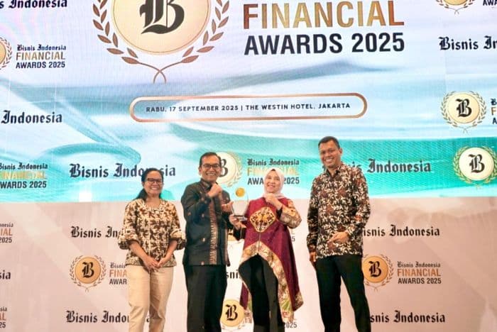 bank_sumut_sabet_penghargaan_regional_development_bank_with_product_service_innovation_for_msmes_di_bifa_2025