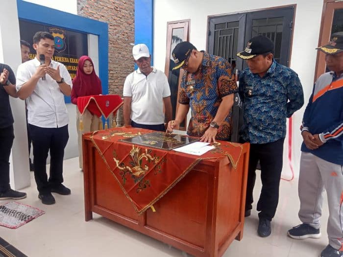 kantor_kades_ramunia_ii_deli_serdang_diresmikan_begini_pesan_bupati_asri_ludin