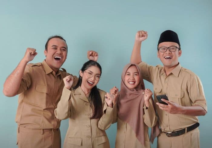 prabowo_resmi_naikkan_gaji_asn_2025_ini_rinciannya