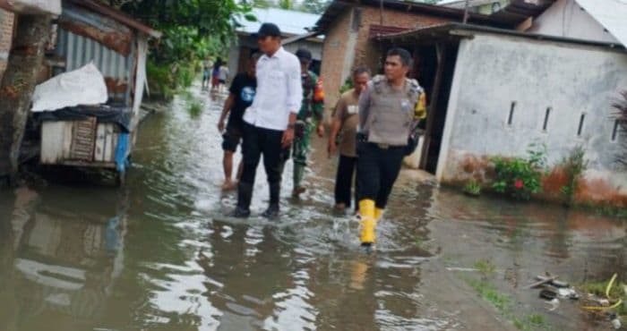diduga_ada_pendangkalan_sungai_warga_hamparan_perak_keluhkan_sering_kebanjiran