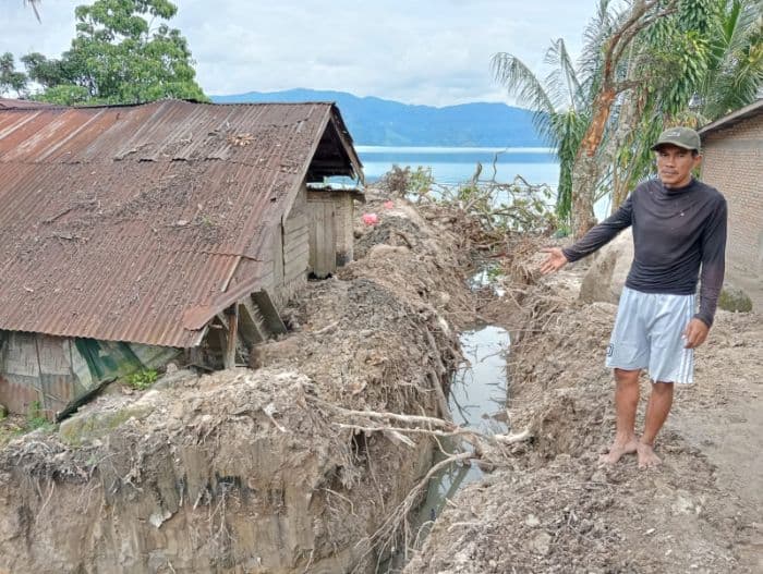 diduga_masalah_warisan_tanah_sekeliling_rumah_darma_ambarita_digali