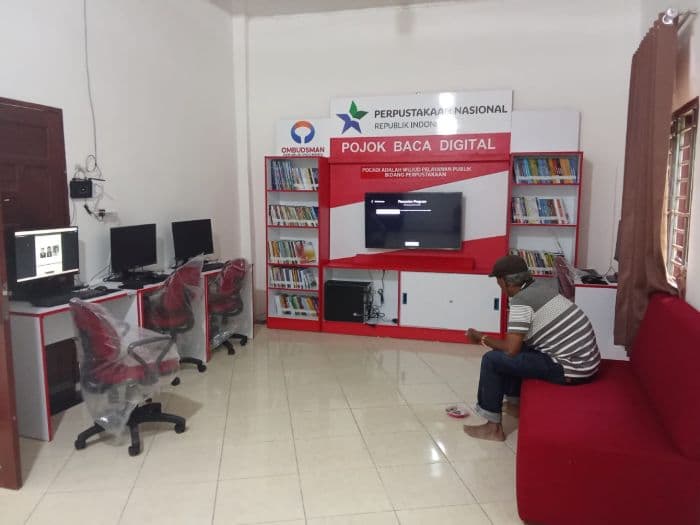 pojok_baca_digital_hadir_di_desa_dalihan_natolu_wujudkan_kemajuan_literasi_