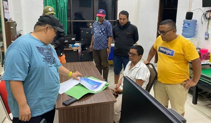 kejati_sumut_ringkus_dpo_kasus_korupsi_pembangunan_stadion_madina_lagi_jualan_bakso