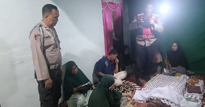 warga_desa_mandala_sena_ditemukan_meninggal_dunia_di_kebun_karet