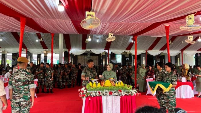 hut_ke75_kodam_ibb_pangdam_tegaskan_tnirakyat_adalah_pilar_keutuhan_bangsa