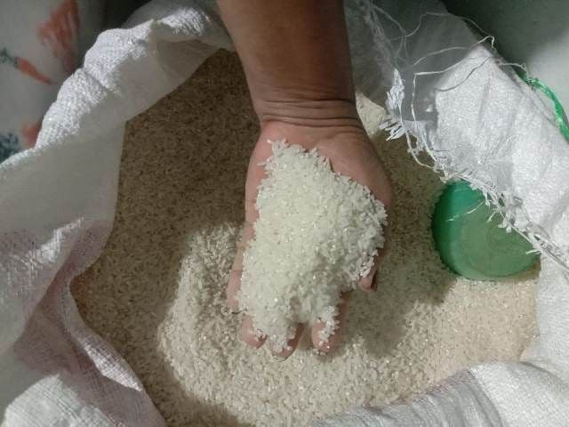 konsumen_toba_lebih_memilih_beras_toba_medium_ketimbang_dari_luar_daerah