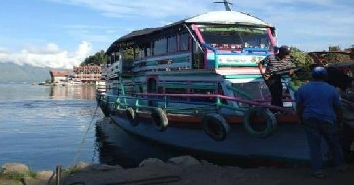 cuaca_ekstrem_penyeberangan_tigarassimanindo_dihentikan_sementara