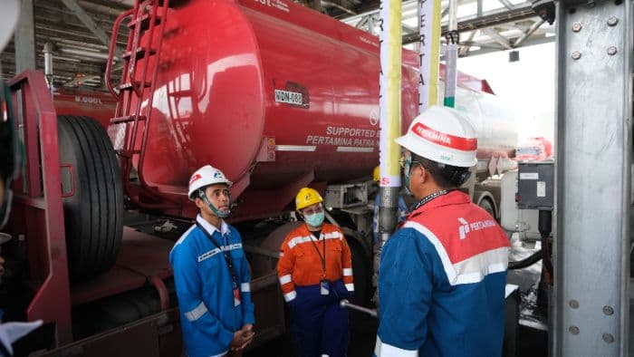 pertamina_sumbagut_pastikan_pasokan_bbm_aman_di_19_terminal_salah_satunya_di_medan