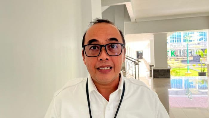capai_uhc_prioritas_lebih_cepat_pengamat_bobby_nasution_sosok_visioner