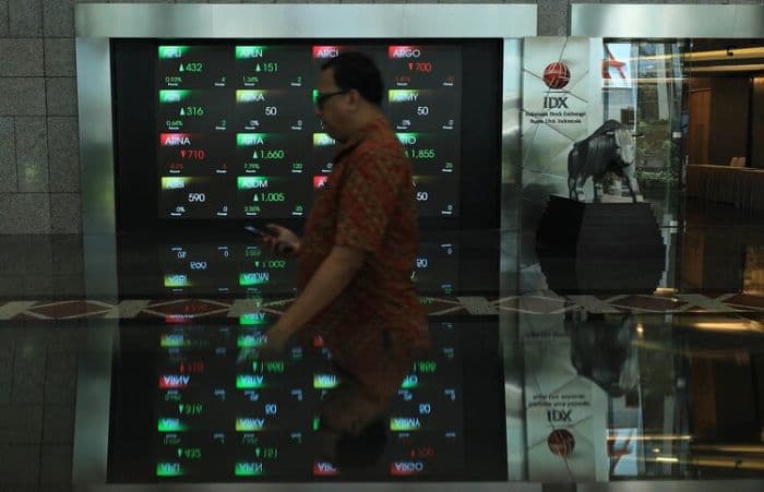 bareksa_rekomendasikan_bbri_bbca_dan_bris_ihsg_berpeluang_menguat