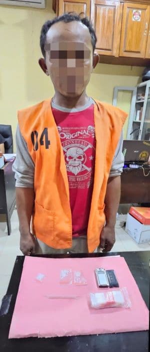 polresta_deli_serdang_tangkap_pengedar_sabu_di_namorambe_sita_barang_bukti