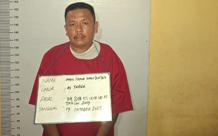 polsek_aek_natas_tangkap_pengedar_sabu_di_warung_desa_ujung_padang