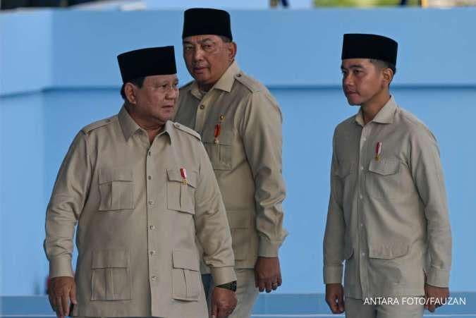 satu_tahun_pemerintahan_prabowogibran_pengamat_program_andalan_minim_dampak_ekonomi