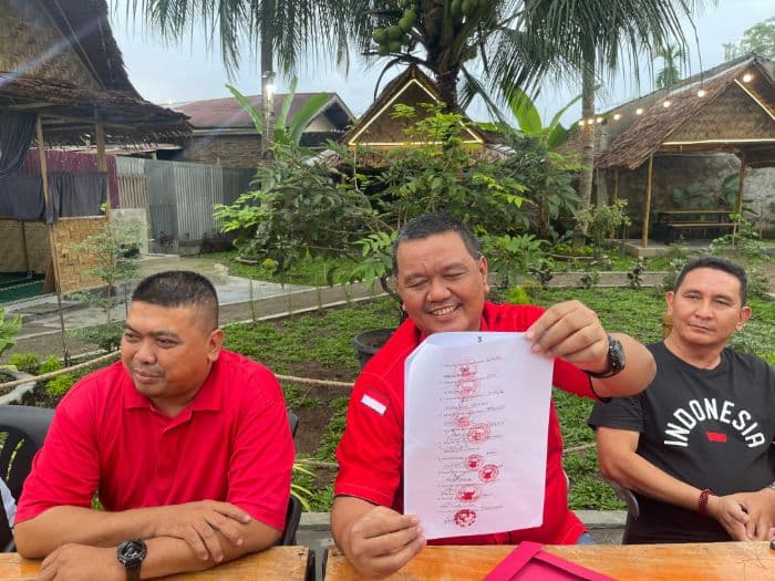 dianggap_langgar_adart_21_pac_pdip_kota_medan_desak_david_sinaga_dipaw