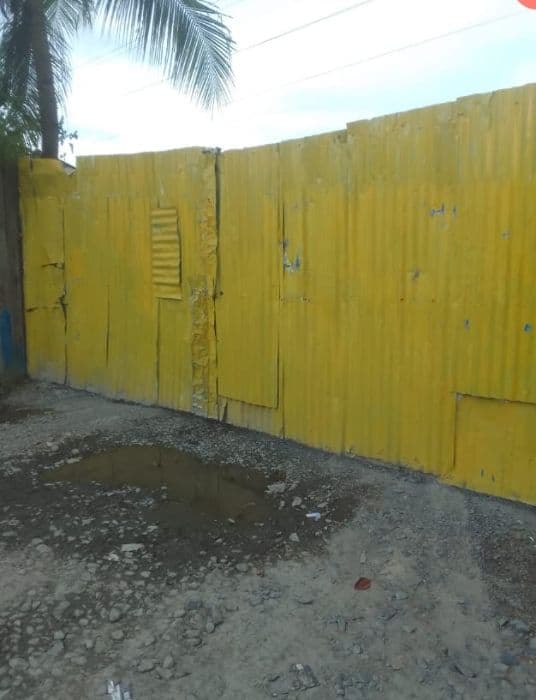 diduga_timbun_bbm_gudang_di_medan_labuhan_bikin_warga_waswas