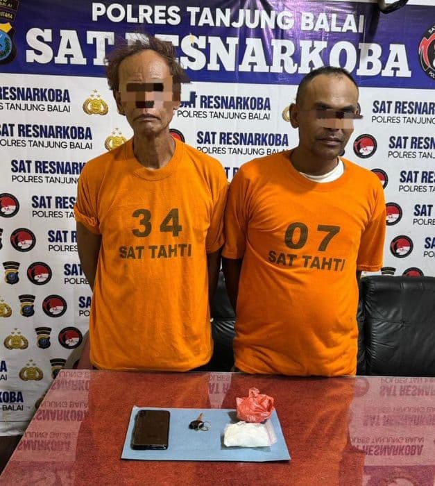 dua_pengedar_diciduk_di_tanjungbalai_101_gram_sabu_disita