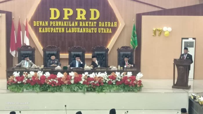 dprd_labura_gelar_paripurna_istimewa_peringati_hut_ke17_kabupaten_labura