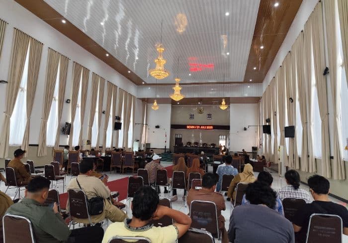gerindra_minta_wali_kota_siantar_berhentikan_sementara_kadishub_ini_alasannya