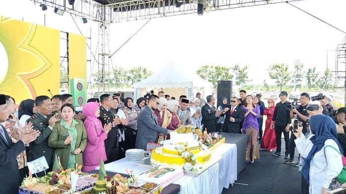 hut_ke17_labura_bupati_hendri_terima_kasih_dan_teruslah_berkontribusi