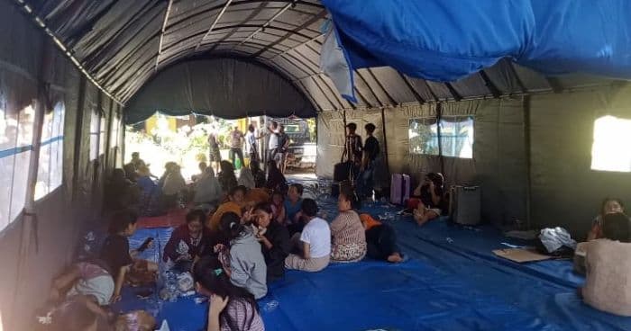 korban_kebakaran_di_putri_hijau_medan_masih_padati_tenda_pengungsian