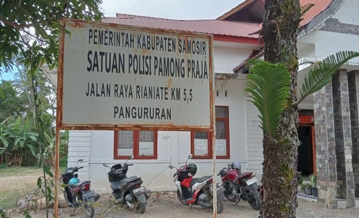 satpol_pp_belum_tindak_bangunan_tanpa_izin_di_siantinganting_samosir
