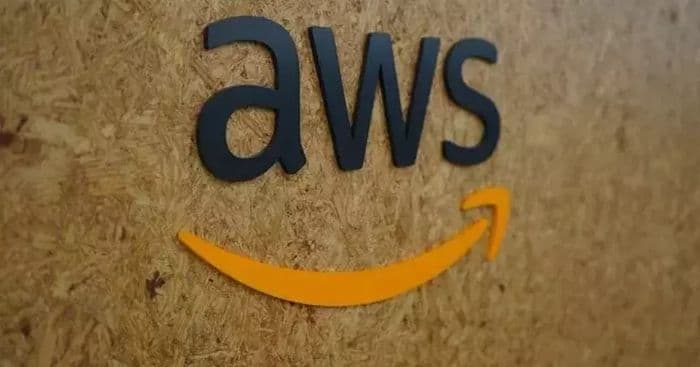 aws_down_2025_gangguan_besar_lumpuhkan_facebook_coinbase_dan_ribuan_situs