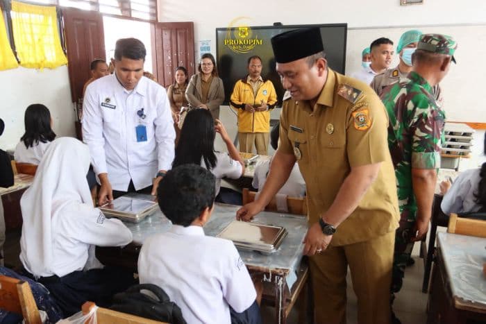bgn_pastikan_distribusi_mbg_di_dairi_sesuai_sop